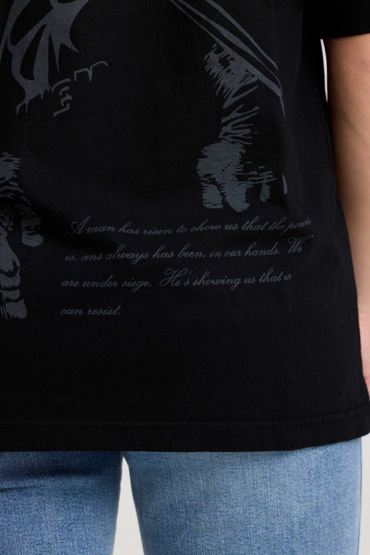 Batman™ The Dark Knight Returns™ Relaxed Tee 6