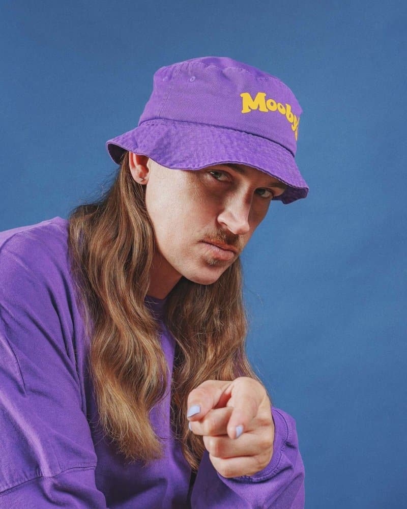 Mooby's World - Kevin Smith × Spirit Jersey® Bucket Hat 2