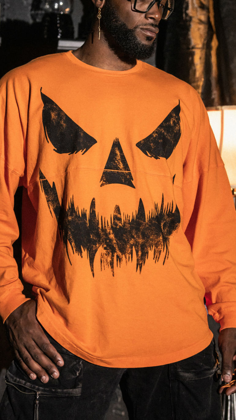 Jack-o'-lantern print detail