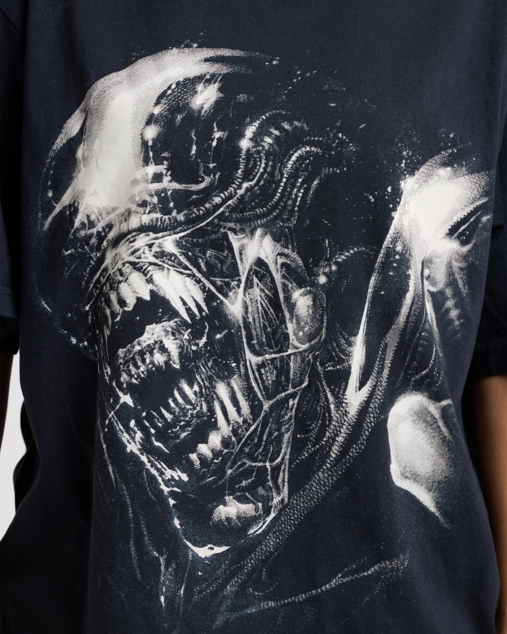 Alien Dust Relaxed Tee 4