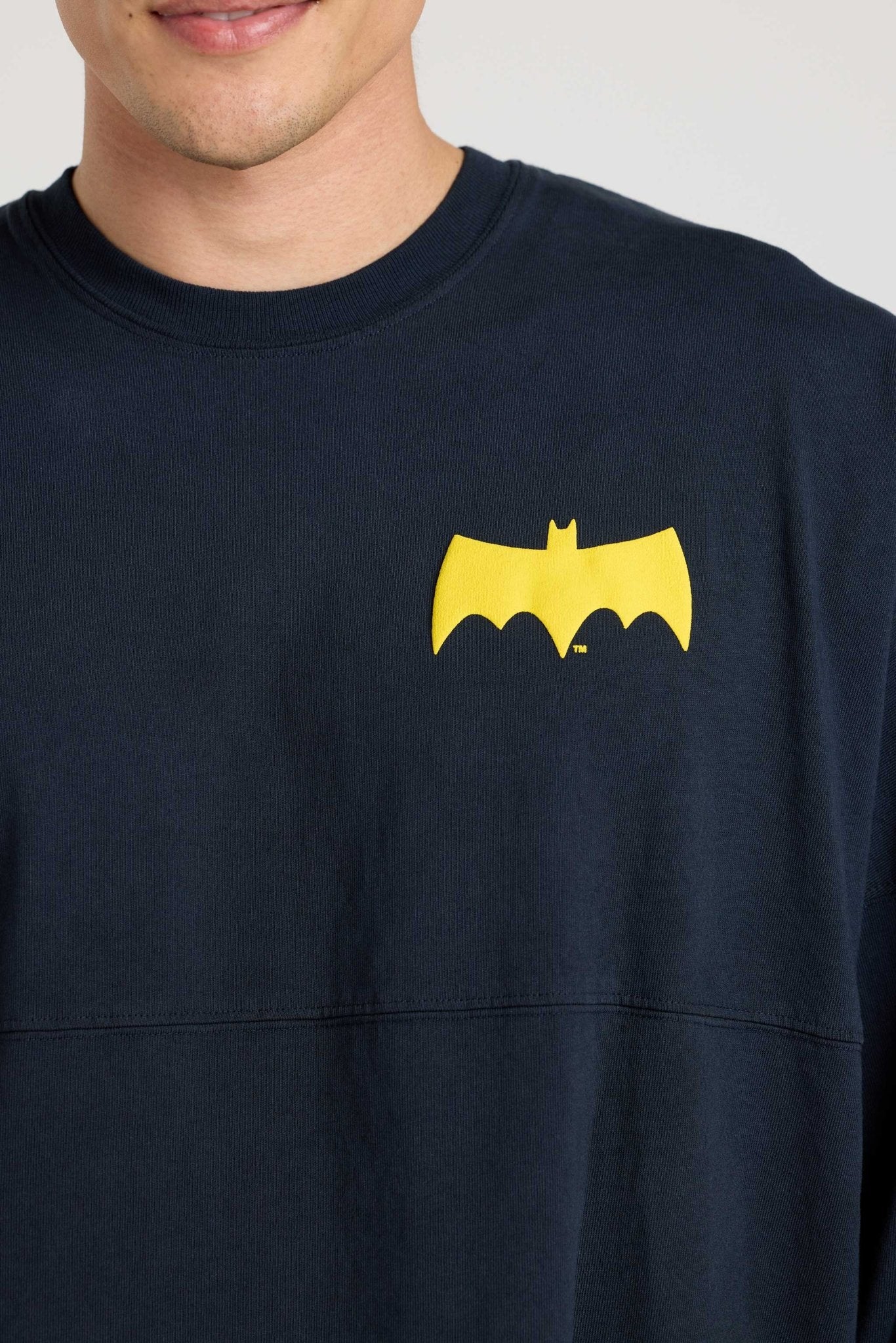 Batman™ Dark Knight™ Retro Kanji Classic Spirit Jersey® 3