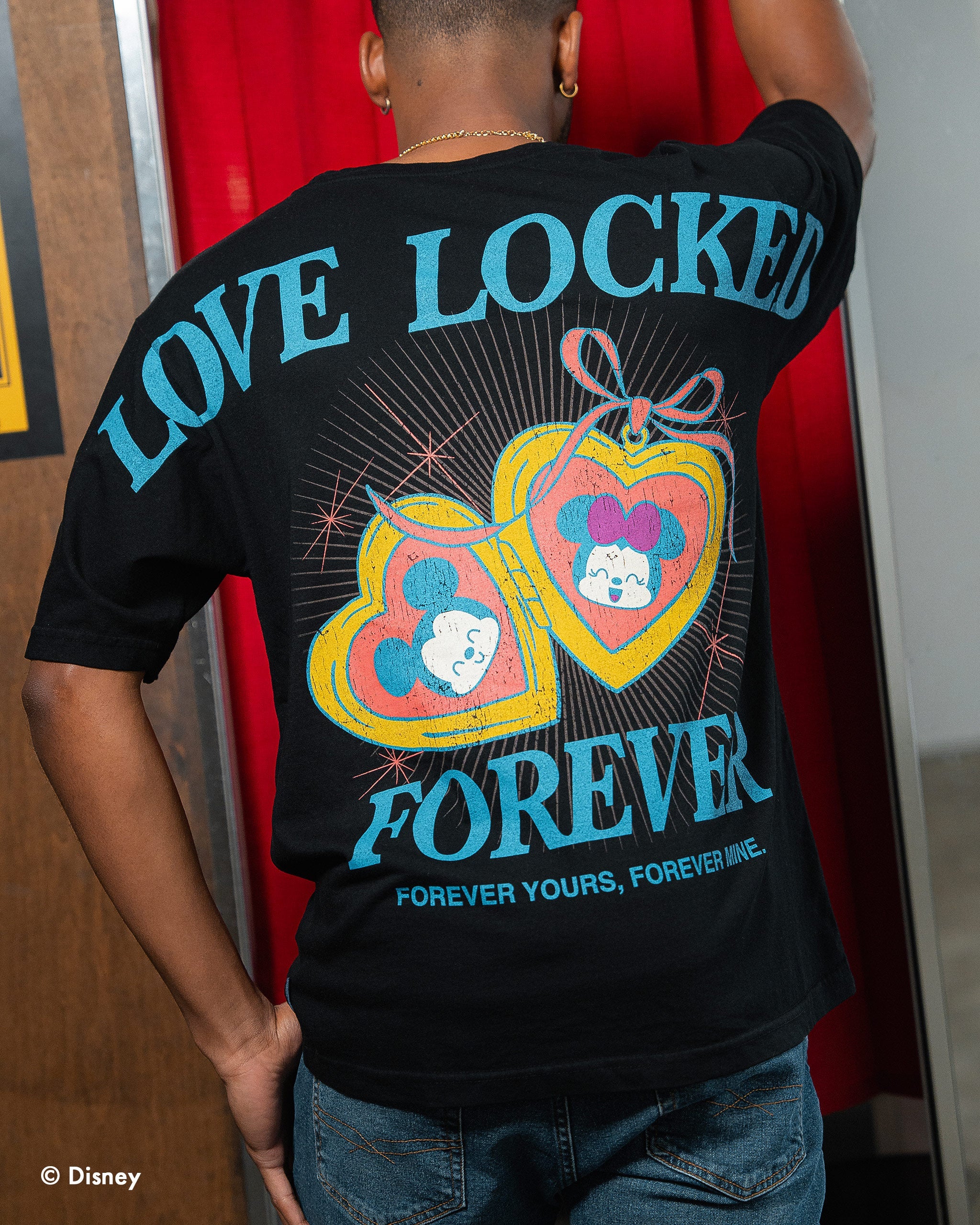 Disney's Mickey Mouse & Minnie Mouse Love Locked Relaxed Tee Black