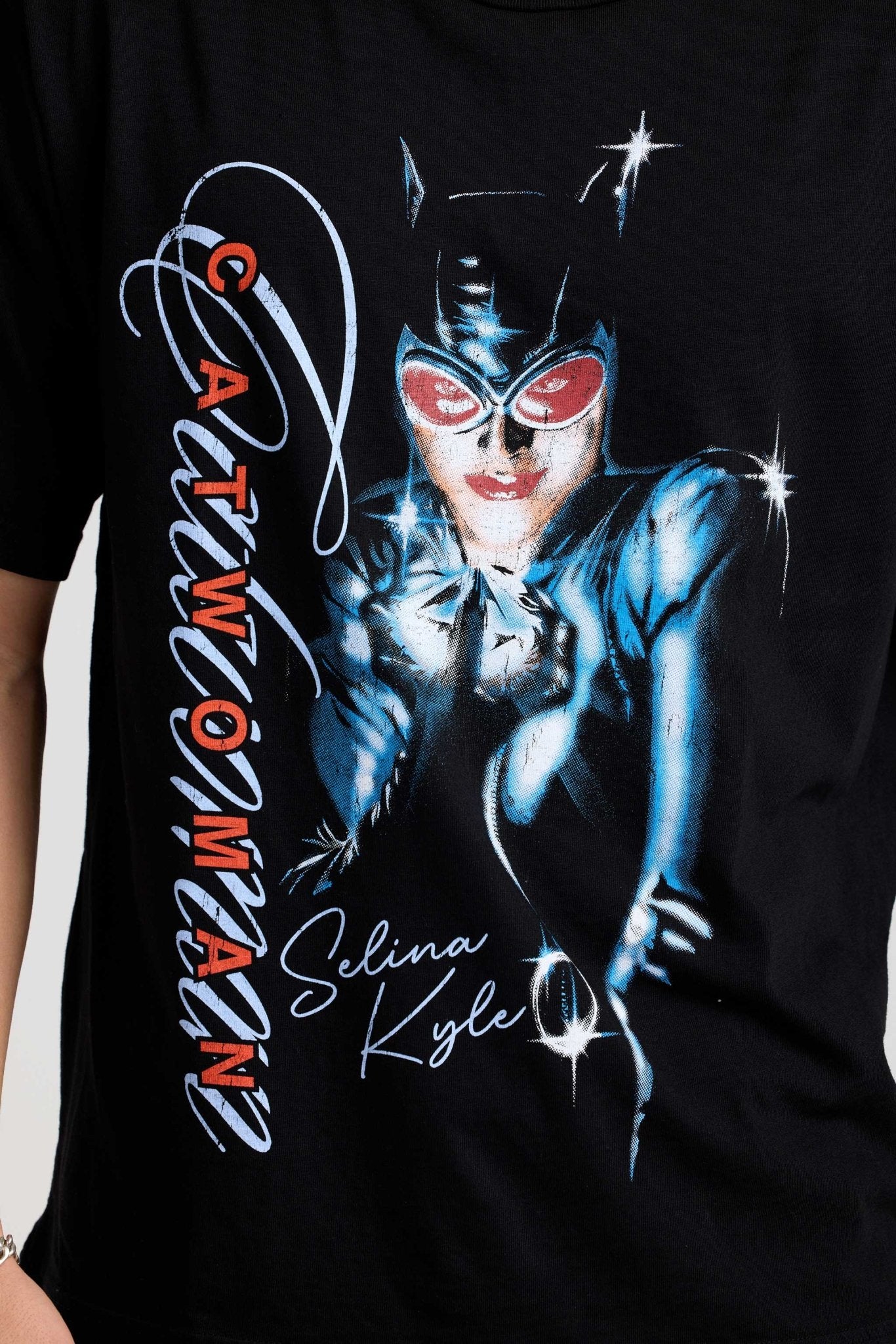 Selina Kyle™ Catwoman™ Relaxed Tee 2