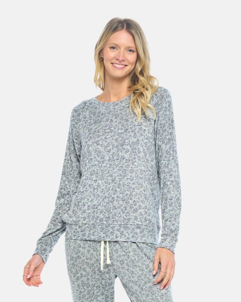 Women's Brushed Raglan Printed Lounge Pullover - spiritjersey.com
